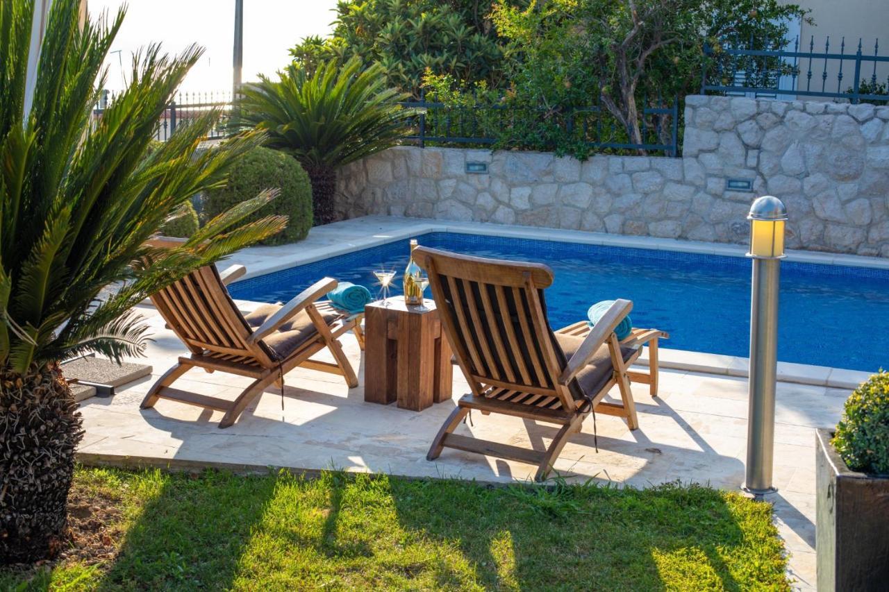 Villa Old Olive, 3Lovelyvillas Подгора Экстерьер фото