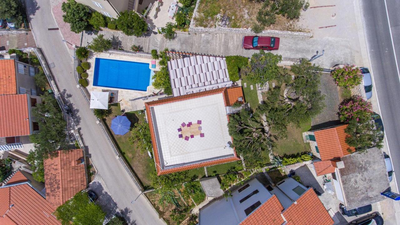 Villa Old Olive, 3Lovelyvillas Подгора Экстерьер фото
